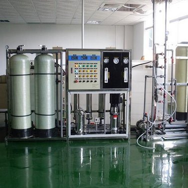 臨滄五老山飲品有限責任公司 水工業(yè)設備的創(chuàng)新與可持續(xù)發(fā)展